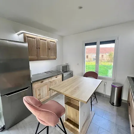 Des Passants Tourville-sur-Arques